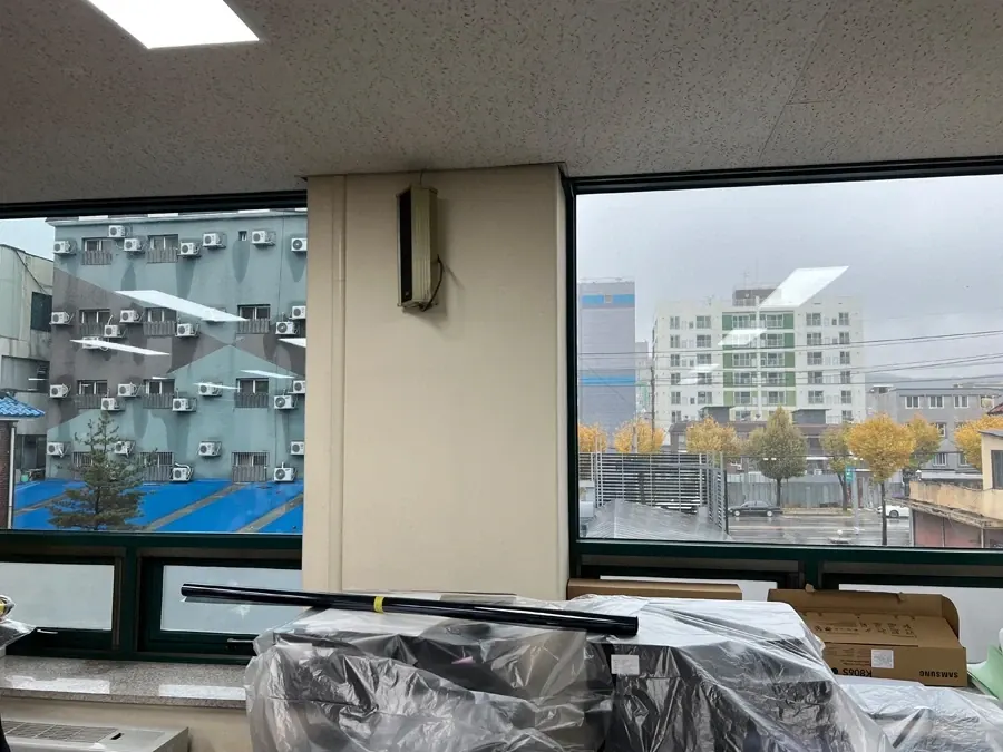 기흥 사무실 창문 단열필름 시공 작업